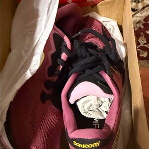 New SAUCONY Ride 14 Running Shoe violet  S10650- 18 Women’s Size 7